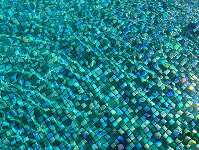 glass pool tiles