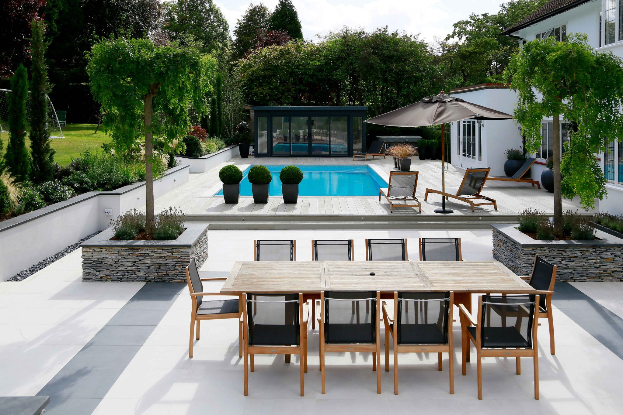 Falcon Pools - outdoor area